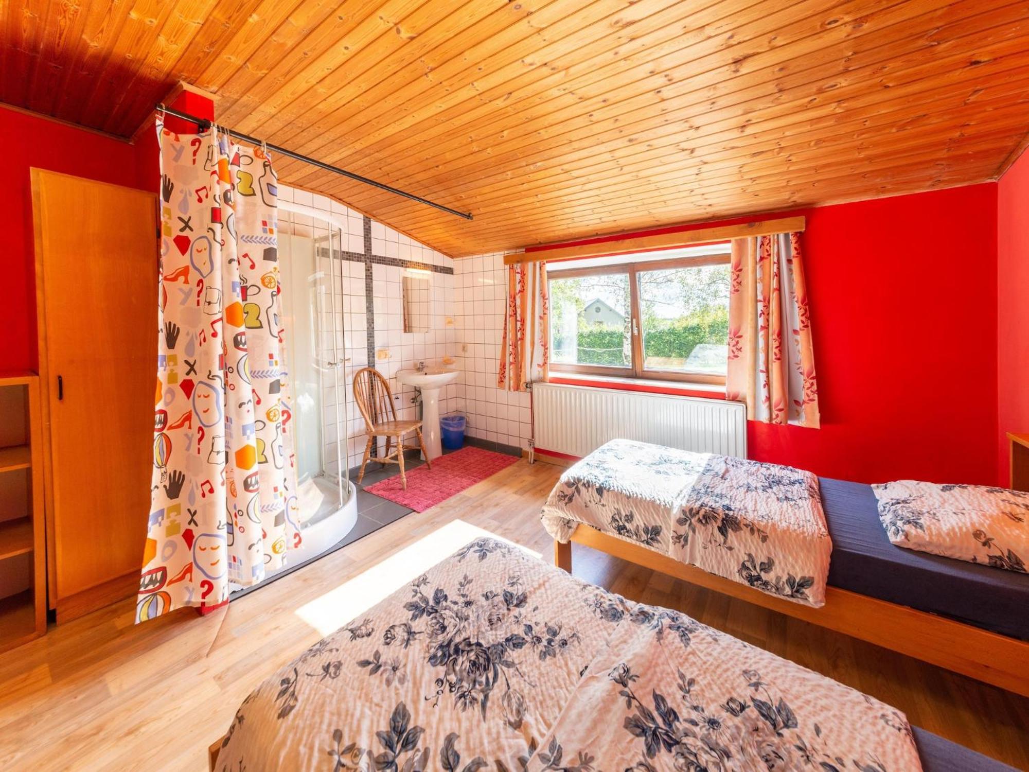 Wonderful Holiday Home In Montleban With Sauna Buitenkant foto