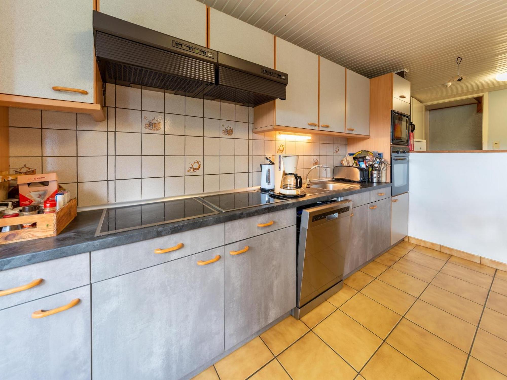 Wonderful Holiday Home In Montleban With Sauna Buitenkant foto
